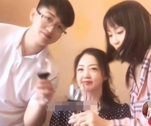 Chàng trai 25 tuổi 'trót yêu' bạn thân của mẹ, phản ứng của 'mẹ chồng' sau đó gây ngạc nhiên