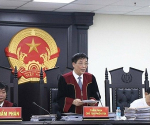 Vụ VN Pharma: Toà yêu cầu tiếp tục điều tra các cán bộ hải quan và đối tượng liên quan