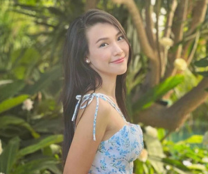 Hậu ly hôn, Hoàng Oanh khoe nhan sắc ngày càng thăng hạng, chồng cũ để lại bình luận gây chú ý