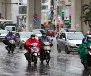 Dự báo thời tiết 21/5: Mưa lớn tiếp diễn ở miền Bắc, nguy cơ lốc sét, gió giật