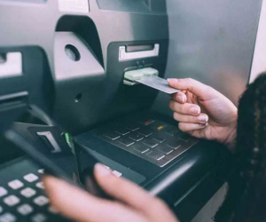 Năm ngân hàng cho phép thẻ căn cước công dân gắn chip rút tiền tại ATM
