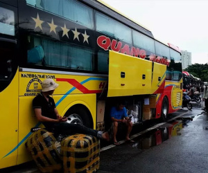 Tình cảnh bi đát, loạt doanh nghiệp vận tải bán xe, nguy cơ phá sản