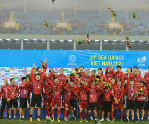 Thủ tướng chúc mừng U23 Việt Nam bảo vệ thành công HCV tại SEA Games 31