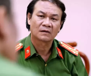 ‘Bão ngầm’ khiên cưỡng, gượng gạo, không đúng thực tế