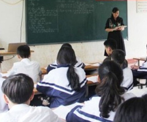 Vừa gửi một tin nhắn vào nhóm, nam sinh liền bị bạn học 'đuổi thẳng cổ' khiến dân tình cười ngất