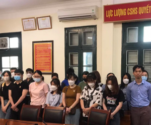Triệt phá đường dây 'tín dụng đen' lãi suất lên tới 2.190%/năm, liên quan gần 300 người