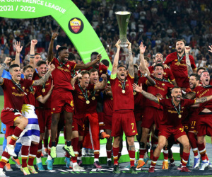Mourinho đưa Roma vô địch Europa Conference League