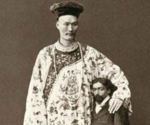 Hai kỳ nhân thời cổ đại Trung Quốc: Một người cao hơn 3 mét, một người sống thọ hơn 400 tuổi