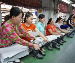 Ồ ạt rút BHXH một lần: Giảm tuổi nghỉ hưu sẽ giải quyết cơ bản mọi vấn đề
