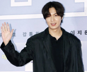 Bi Rain, Lee Min Ho, V (BTS) cùng dàn sao hàng đầu xứ Hàn dự buổi công chiếu phim mới của IU