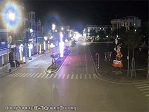 'Lạnh gáy' khi xem clip xe Audi phóng hơn 100km/h tông cả gia đình tử vong