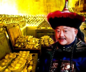 Tham lam ngang ngửa nhưng thông minh hơn Hòa Thân rất nhiều, đại tham quan này đem tiền gửi ra ngoài, tiền lãi đủ sống sung sướng cả đời