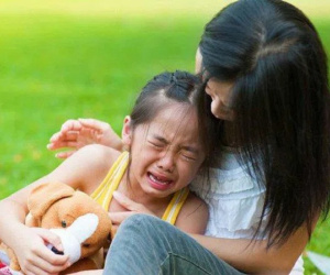 Cha mẹ nhắc đi nhắc lại 5 câu này, không mang lại hiệu quả dạy dỗ mà khiến trẻ càng chống đối