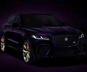 Jaguar ra mắt phiên bản đặc biệt lấy cảm hứng từ xe đua cho F-Pace SVR