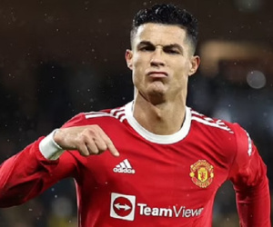 Ronaldo: 'Tôi không theo đuổi kỷ lục, kỷ lục theo đuổi tôi'