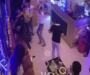 Bỏ mạng sau khi cãi nhau với nữ tiếp viên karaoke