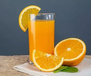 Nên uống nước cam thời điểm nào là tốt nhất?