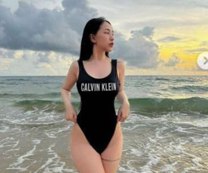 Con gái Minh Nhựa tung loạt ảnh nóng bỏng khi diện đồ bơi, vóc dáng nuột nà khiến dân tình 'phát ghen'