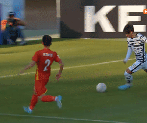VIDEO Văn Chuẩn thi đấu xuất thần, góp công lớn giúp U23 Việt Nam cầm hòa U23 Hàn Quốc