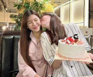 Yến Xuân tổ chức sinh nhật cho em gái Đặng Văn Lâm, khoảnh khắc thân thiết của cặp chị dâu - em chồng tương lai gây chú ý