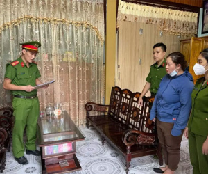 Lừa 'chạy việc' vào cảng hàng không, chiếm đoạt hơn 1,2 tỷ đồng