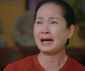 Thương ngày nắng về 2 tập 30: Mặc bà Hiền cầu xin, Khánh không quay lại với Đức, Thương lại bị đánh ghen