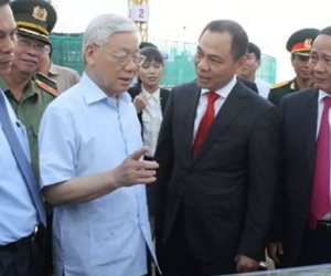 Tay chơi toàn cầu trở lại, tỷ phú Phạm Nhật Vượng vững cuộc chơi lớn