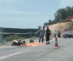 Công an truy tìm ô tô gây tai nạn chết người rồi bỏ trốn khỏi hiện trường