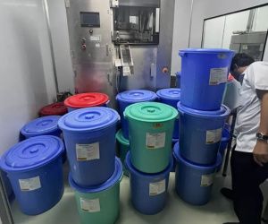 Công an TP.HCM 'cất lưới' ổ thuốc giả triệu viên ngay trong nhà máy tân dược thật