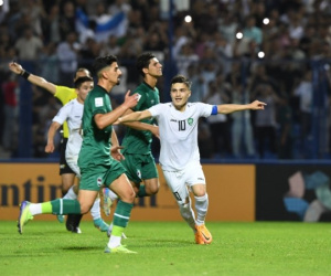 U23 Uzbekistan vào bán kết U23 châu Á 2022 sau trận đấu 'điên rồ'