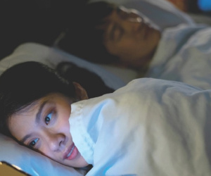 Nghiện thiết bị công nghệ khiến 'chuyện ấy' nguội lạnh