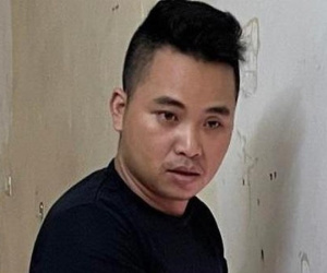 Bị vây bắt, tên cướp cầm dao bầu đe dọa người dân để tháo chạy