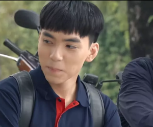 Lối nhỏ vào đời tập 4: Dũng nhờ bác xe ôm đóng giả phụ huynh
