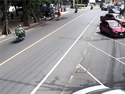 Video: Kịch tính màn rượt đuổi tội phạm ma túy của cảnh sát Thái Lan