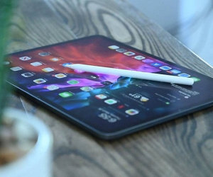 iPad Pro 14,1 inch màn hình mini LED ra mắt năm sau