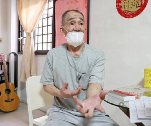Bị bạn gái 'đá' cụ ông 72 tuổi sang đốt nhà rồi hành hung luôn tình địch