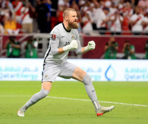 FIFA ra luật mới, thủ môn hết đường nhảy múa khi bắt phạt đền