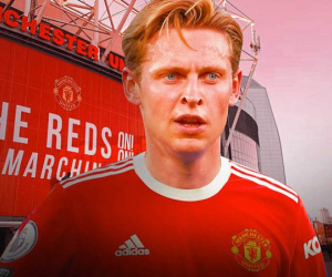 De Jong dọn phòng thay đồ ở Barca, có thể gia nhập MU