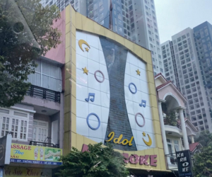 'Vén màn dịch vụ quái đản núp bóng quán karaoke': Không phớt lờ, dung túng, bao che