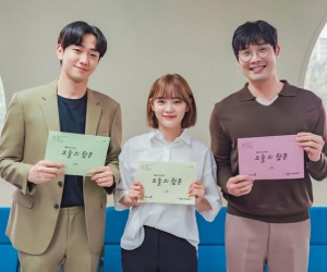 Kim Se Jeong rạng rỡ trong lần đầu xuất hiện bên 'tình mới' sau khi 'chia tay' Ahn Hyo Seop