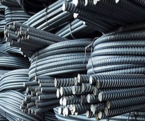 Giá thép giảm lần thứ 6 liên tiếp, rẻ hơn 500 nghìn/tấn