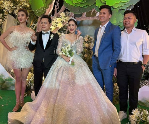 Diện trang phục lấn át cô dâu Hồ Bích Trâm trong lễ cưới, Kim Tuyến nhận 'gạch đá' từ dân mạng