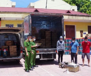 Phát hiện cặp vợ chồng sang chiết dầu nhớt giả quy mô lớn ở Hải Dương