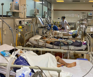 Nắng nóng 40 độ C, nhiều người Hà Nội nhập viện trong tình trạng nguy kịch, thở máy