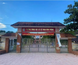 Thầy giáo tiếng Anh bị tố quan hệ với nữ sinh lớp 6