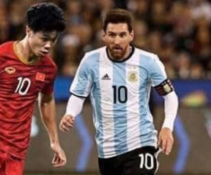 HLV Park Hang Seo tin Messi hợp phong cách Việt Nam hơn Ronaldo