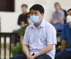 Những quan chức 'nhúng chàm' nào đã nộp hàng triệu USD để được giảm án?