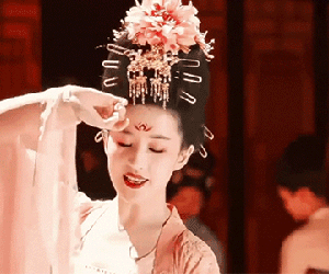 Mộng Hoa Lục: Lưu Diệc Phi lại gây sốt với cảnh múa, nhan sắc thế nào mà khiến khán giả phải đứng hình?