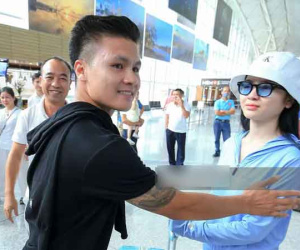 Quang Hải nói lời gan ruột trước khi sang Pháp