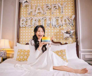'Hotmom' Thanh Trần đón tuổi 25 bên chồng, xinh đẹp khi mang bầu lần 3